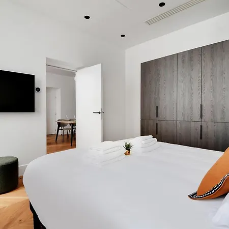 Moderne - 1br 4p - Opera * Paris