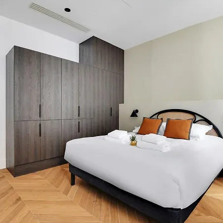 Moderne - 1br 4p - Opera Apartment